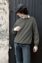 Solid : Unisex Classic Fit sweatshirts